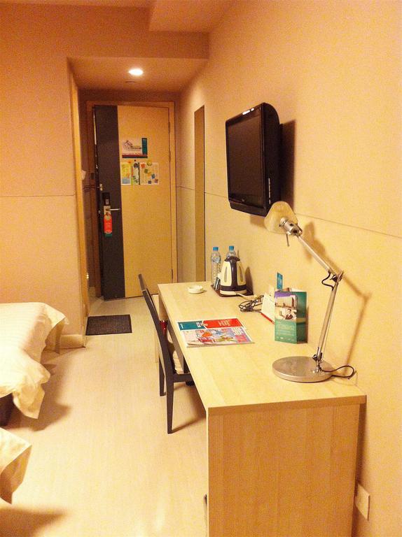 Jinjiang Inn - Shanghai Xinsong Road Room photo